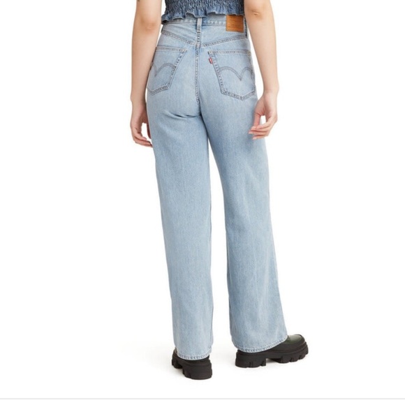 Levi's High Rise Loose Jean - Picture 5 of 14